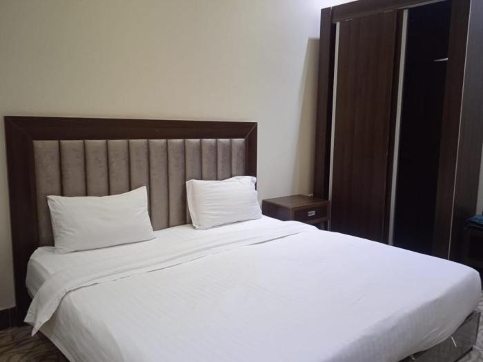 quiet room 7 by quiet rooms