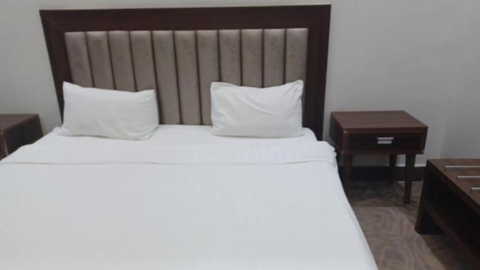 quiet room 7 by quiet rooms