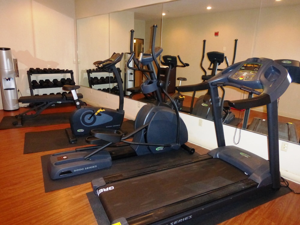 red roof inn newport news yorktown