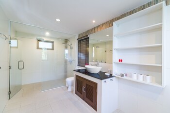 tropical sea view villa