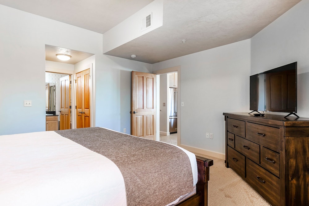 crestview condominiums by all seasons resort lodging