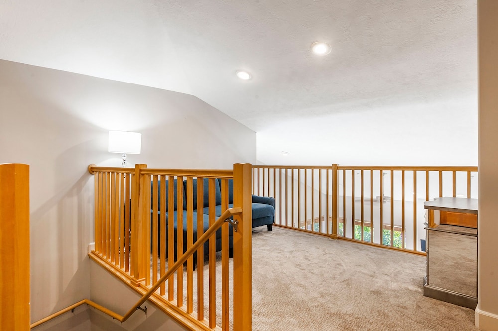 crestview condominiums by all seasons resort lodging