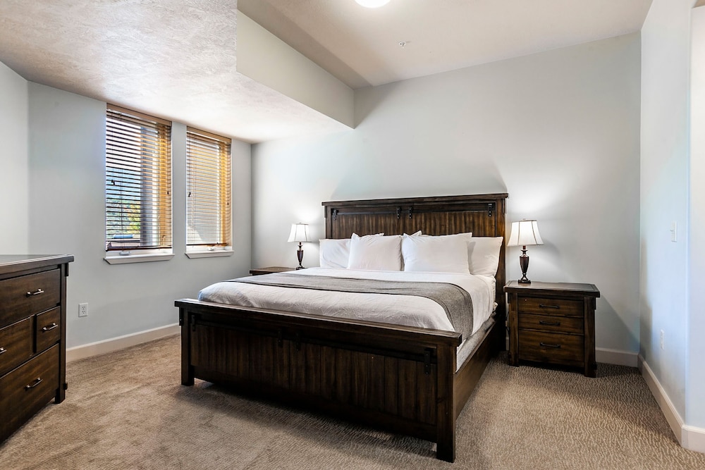 crestview condominiums by all seasons resort lodging