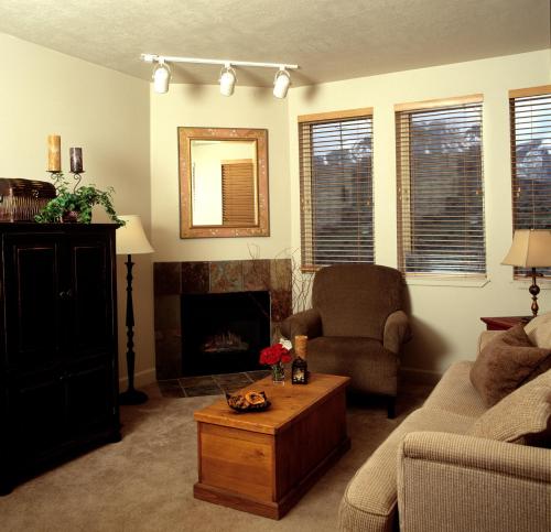 crestview condominiums by all seasons resort lodging