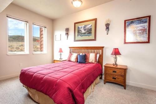 Crestview Condominiums By All Seasons Resort Lodging,Park City>>Kimball Junction,4 star