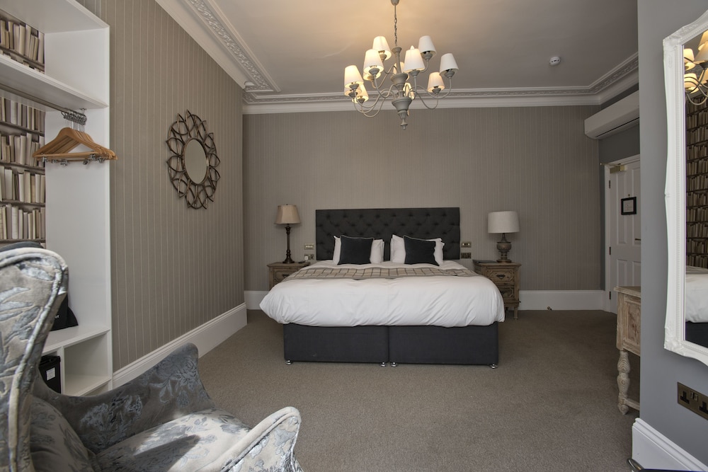 the clerk and well pub and rooms