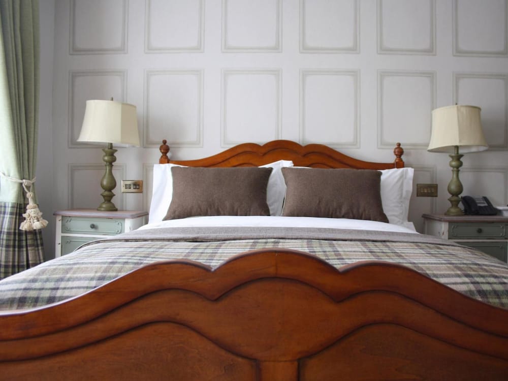 the clerk and well pub and rooms