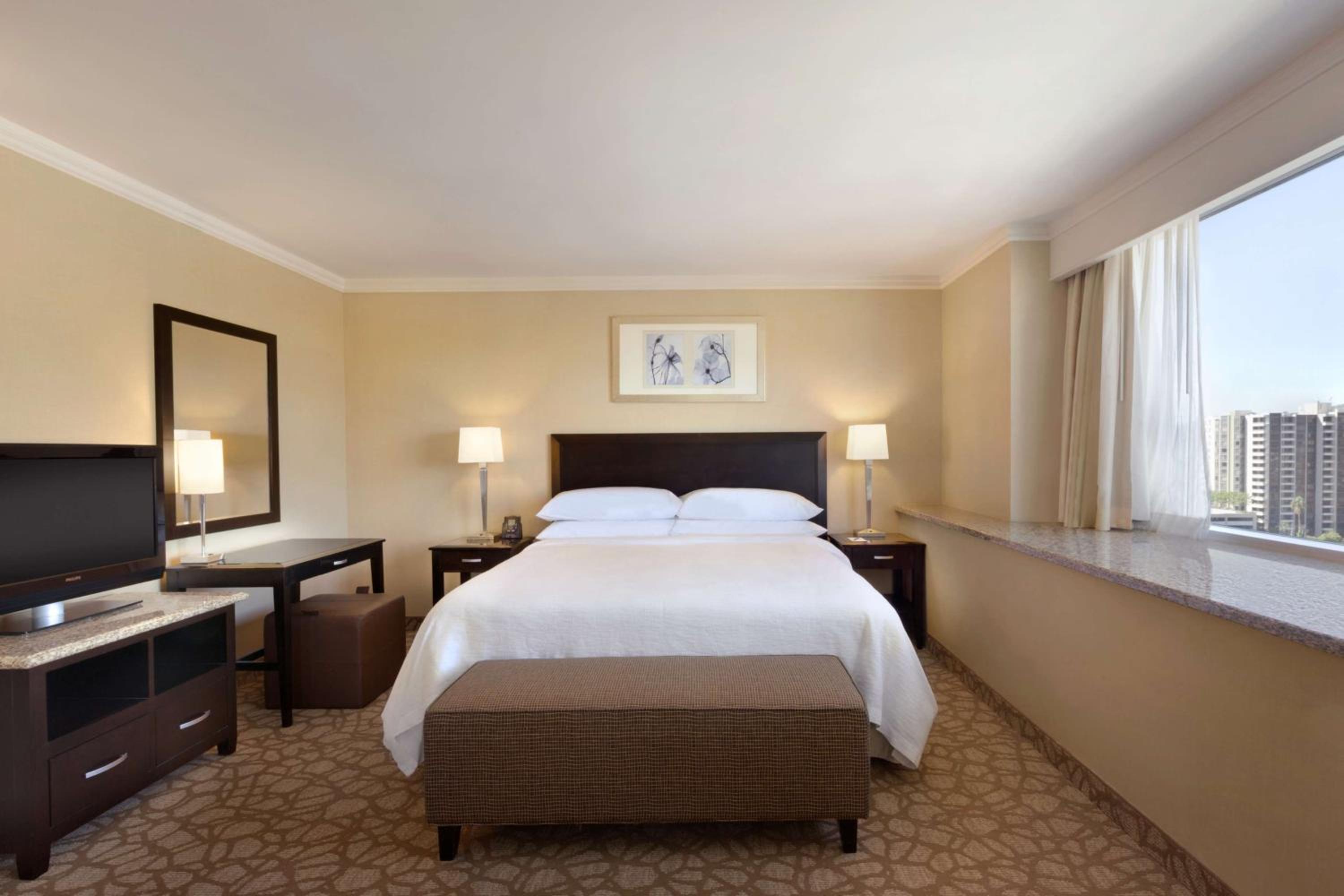 embassy suites los angeles glendale