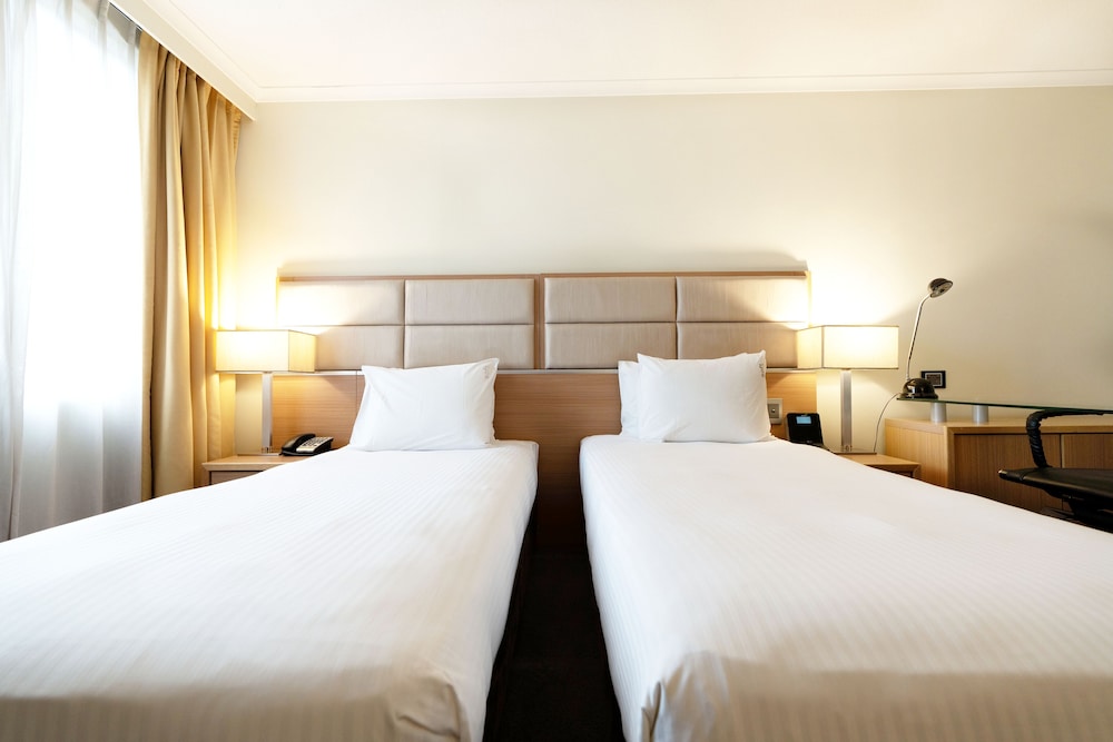 holiday inn parramatta by ihg