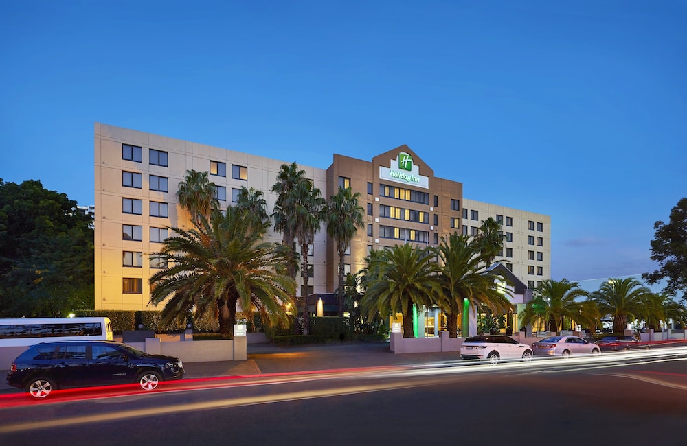holiday inn parramatta by ihg