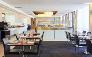 holiday inn parramatta by ihg