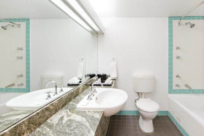 holiday inn parramatta by ihg