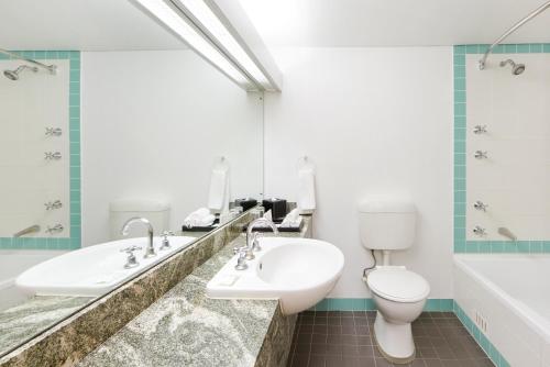 holiday inn parramatta by ihg