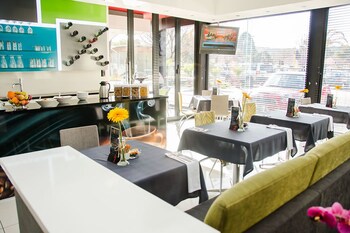 city living boutique hotel