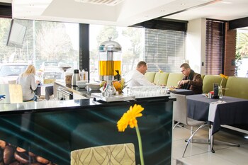 city living boutique hotel