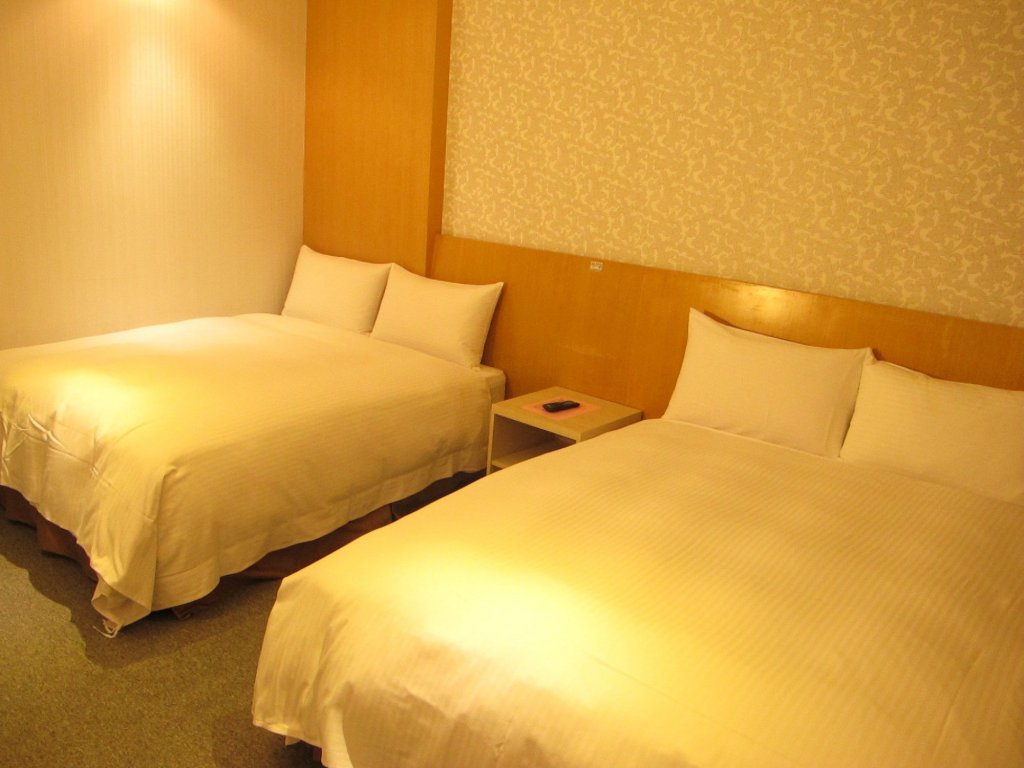 roader hotel hualien dongda