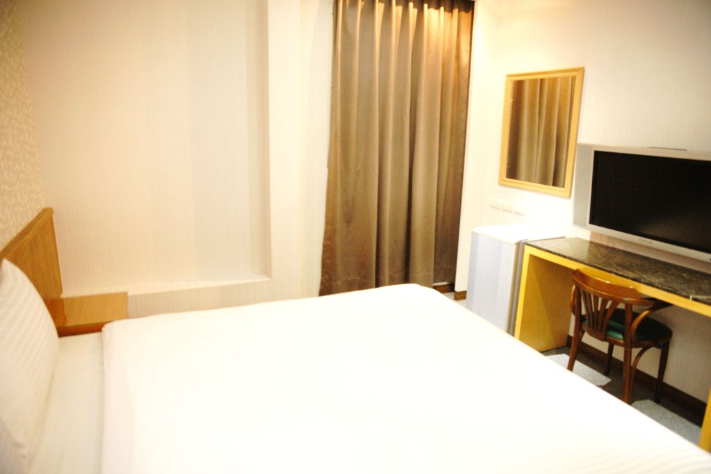 roader hotel hualien dongda