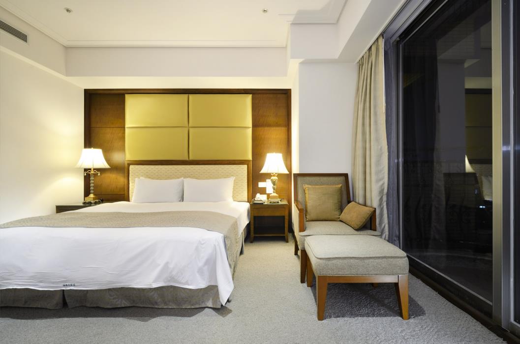hotel regalees