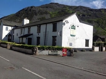 the new inn hotel