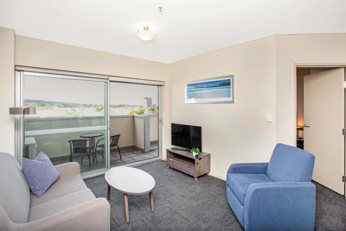 hume serviced apartments