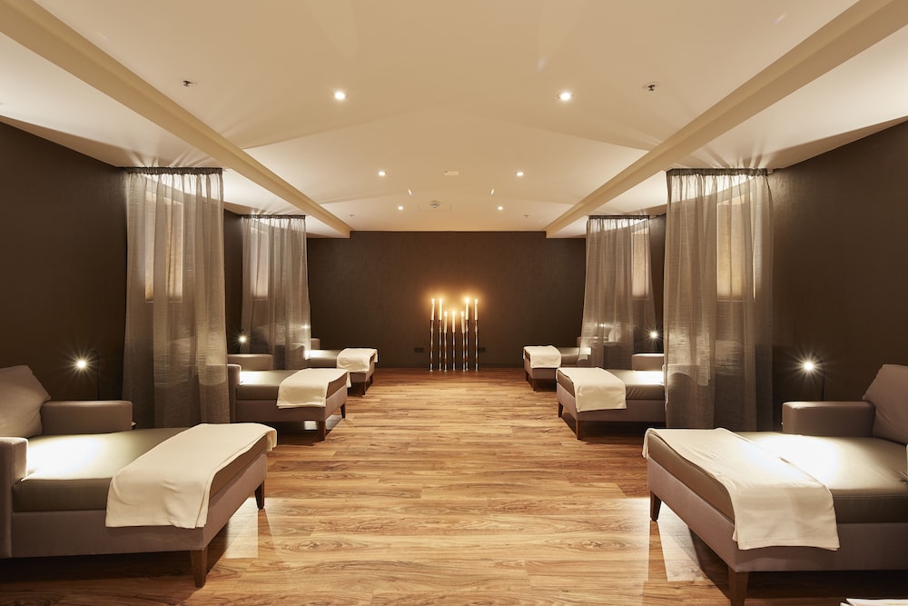 reichshof hotel hamburg