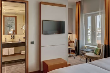 reichshof hotel hamburg