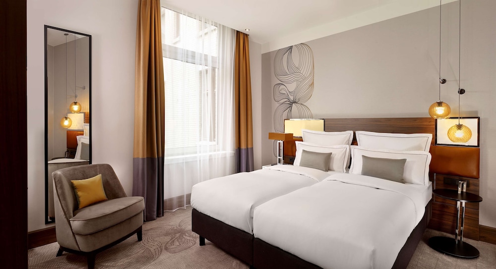 reichshof hotel hamburg