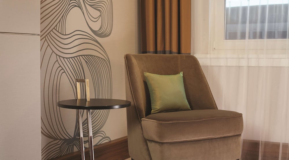 reichshof hotel hamburg