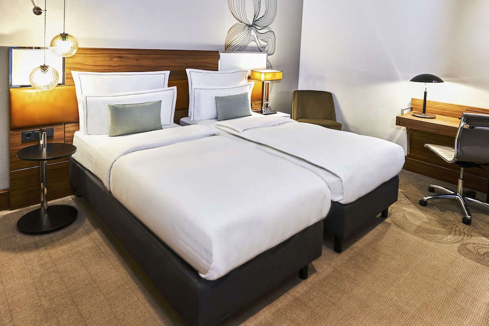 reichshof hotel hamburg