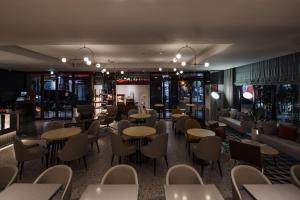 olah poshtel taichung station