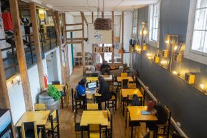 casa volante hostal hostel