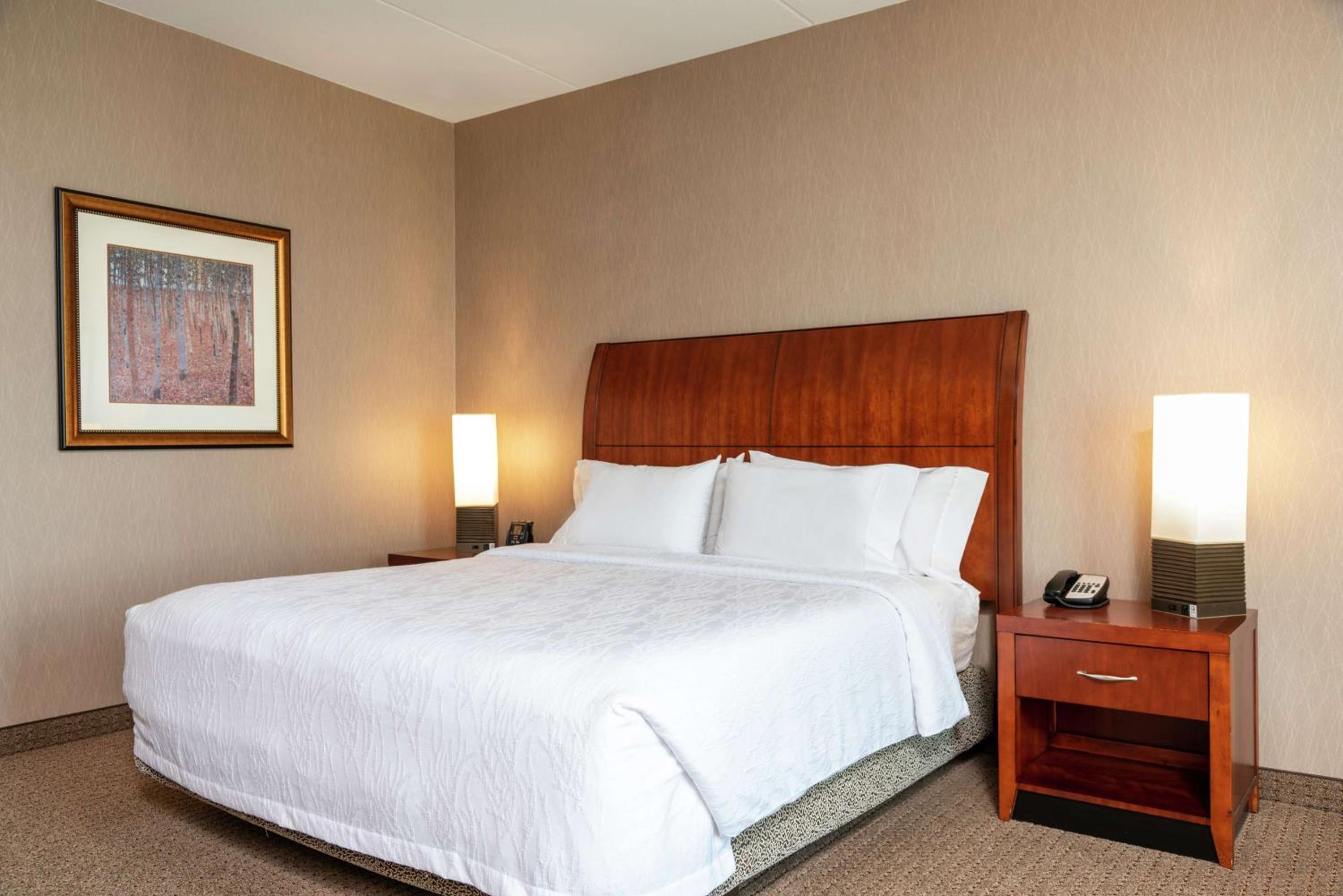 hilton garden inn columbus edinburgh
