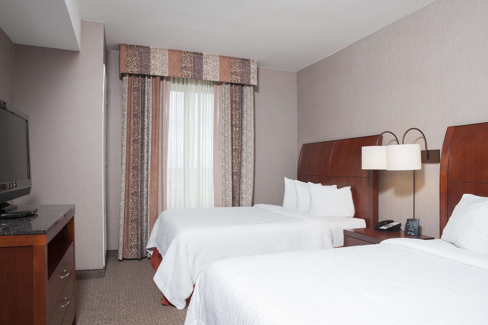 hilton garden inn columbus edinburgh