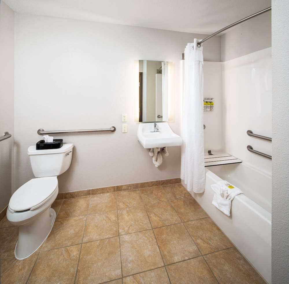 holiday inn express and suites bellevue by ihg