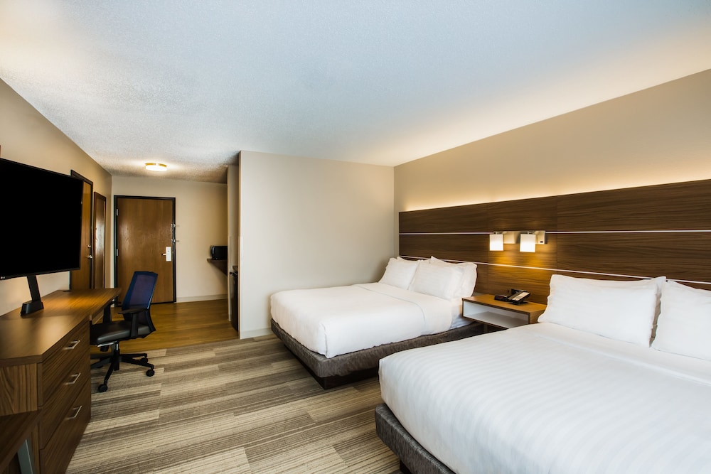 holiday inn express and suites bellevue by ihg
