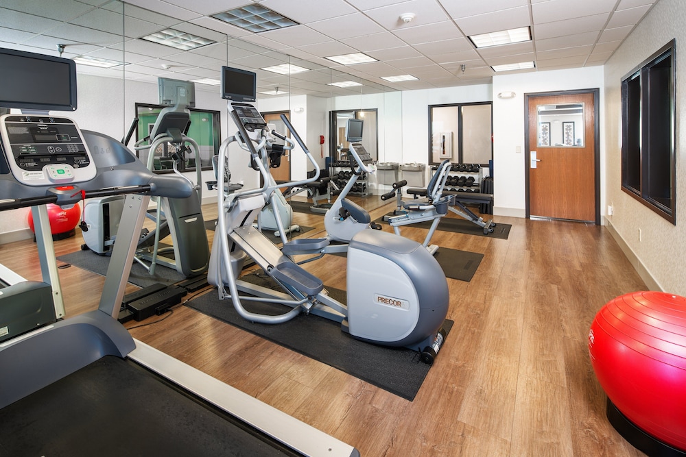 holiday inn express and suites bellevue by ihg