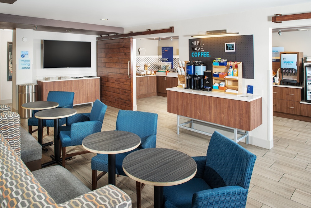 holiday inn express and suites bellevue by ihg