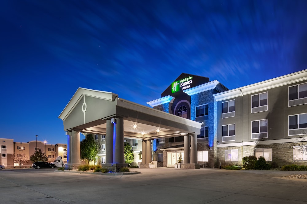 holiday inn express and suites bellevue by ihg
