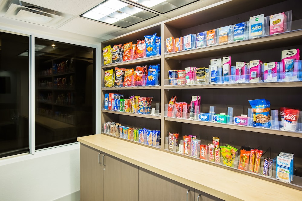 holiday inn express and suites bellevue by ihg