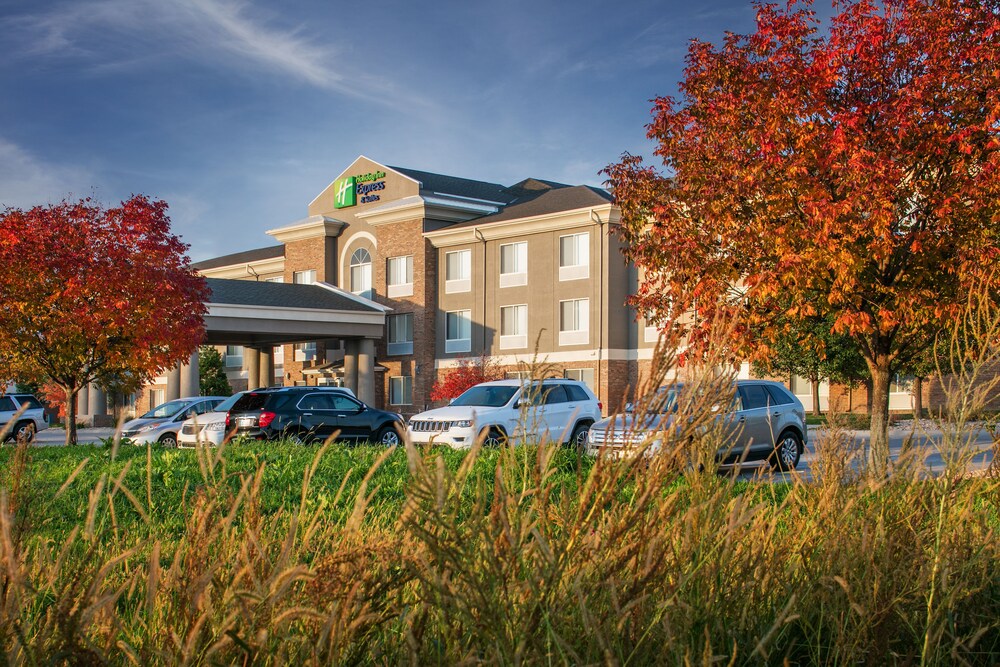 holiday inn express and suites bellevue by ihg