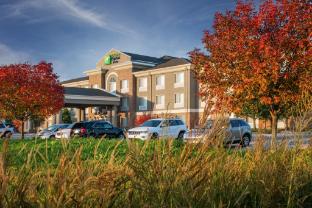 holiday inn express and suites bellevue by ihg