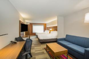 holiday inn express and suites bellevue by ihg