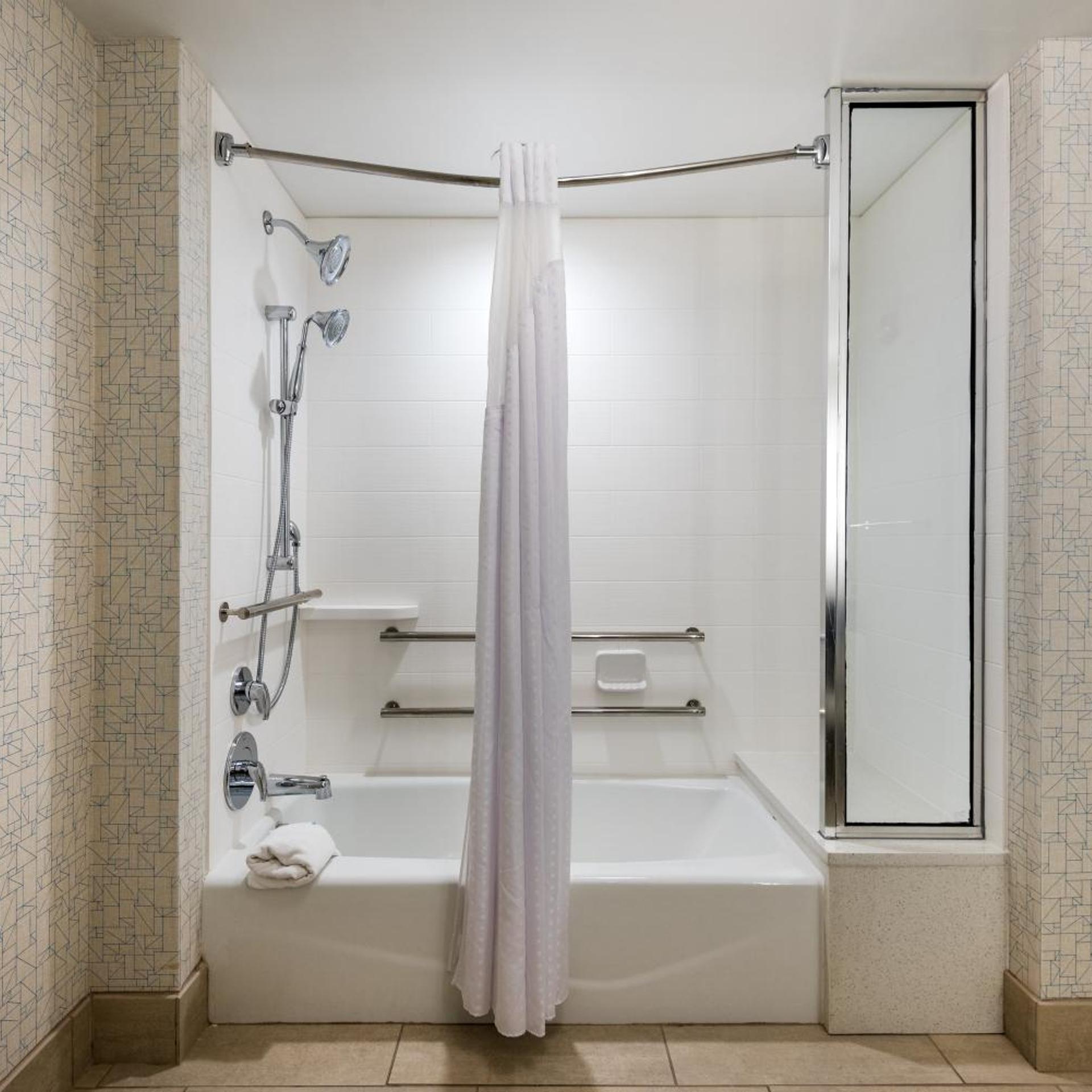 holiday inn express and suites florence i 95 and i