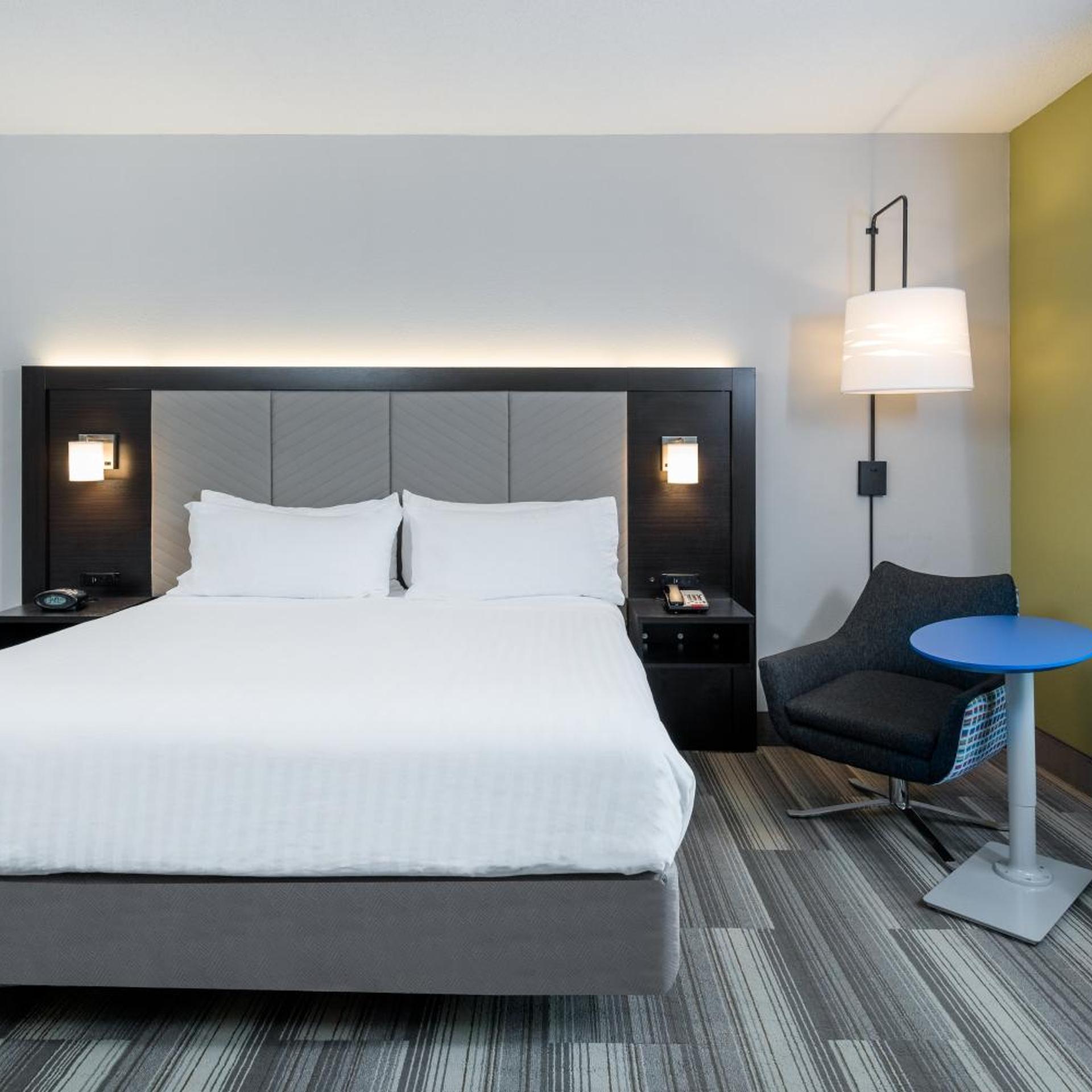 holiday inn express and suites florence i 95 and i