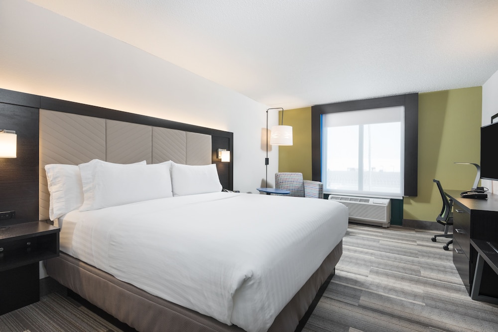 holiday inn express and suites florence i 95 and i