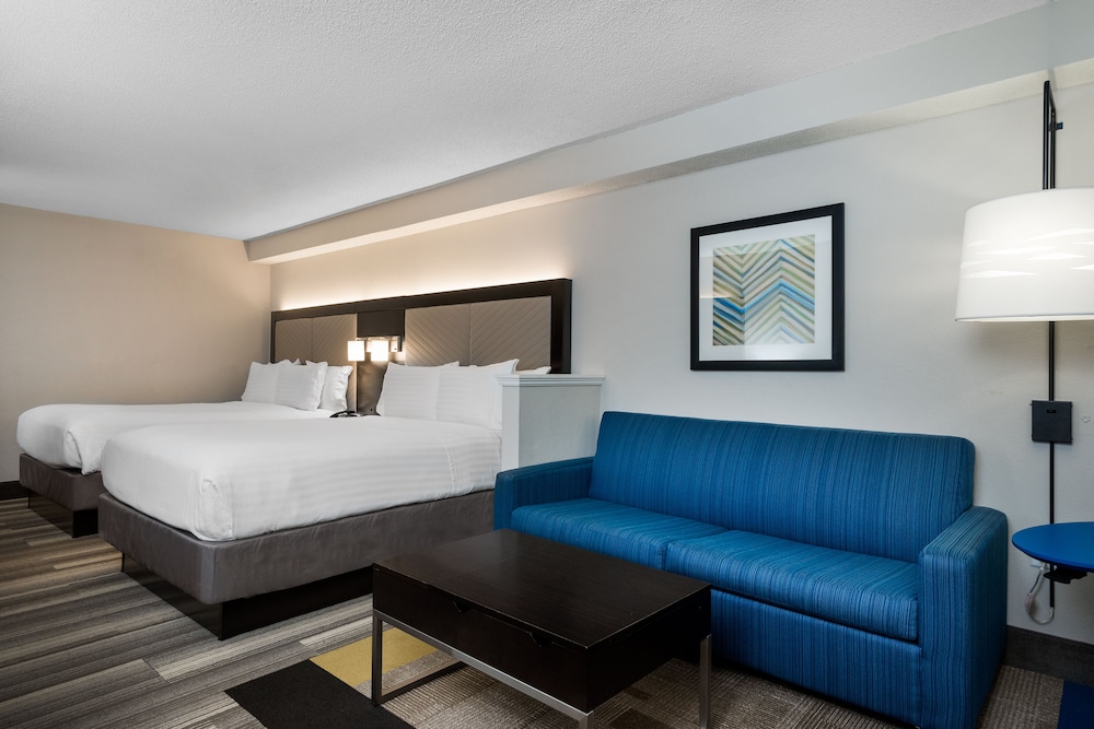 holiday inn express and suites florence i 95 and i