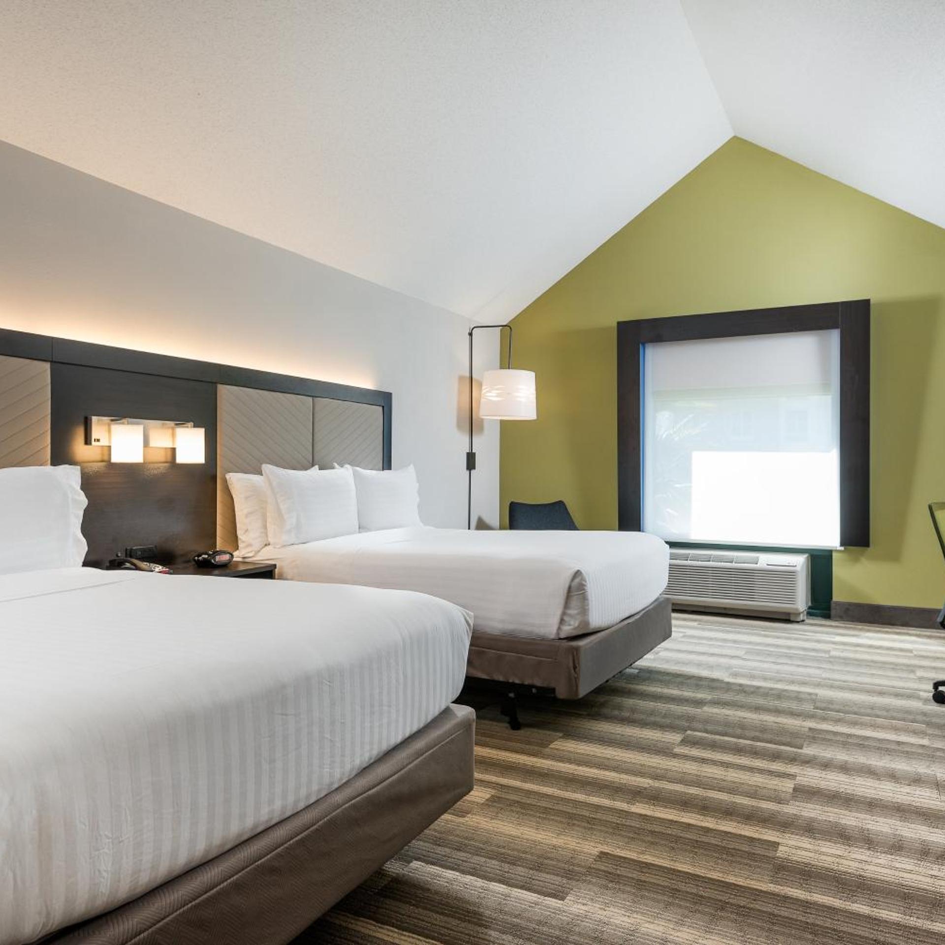 holiday inn express and suites florence i 95 and i
