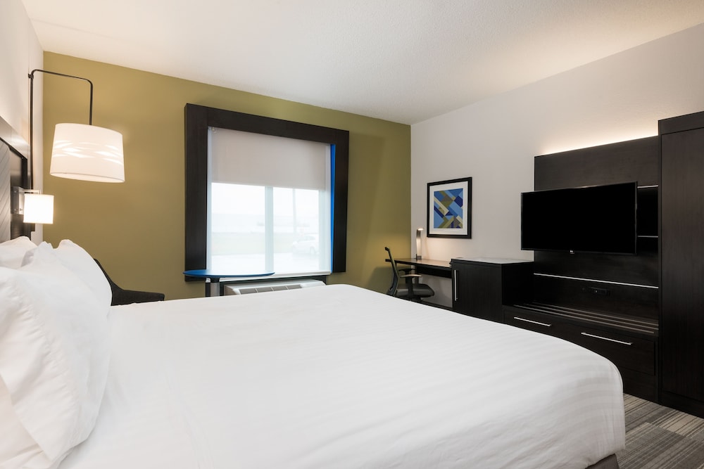 holiday inn express and suites florence i 95 and i