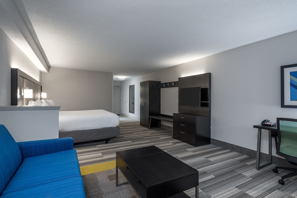 holiday inn express and suites florence i 95 and i