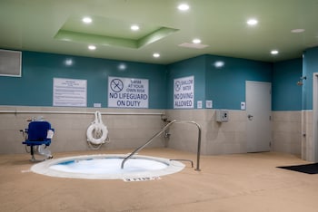 Holiday Inn Express And Suites Florence I 95 And I,South Carolina>>Florence,3 star